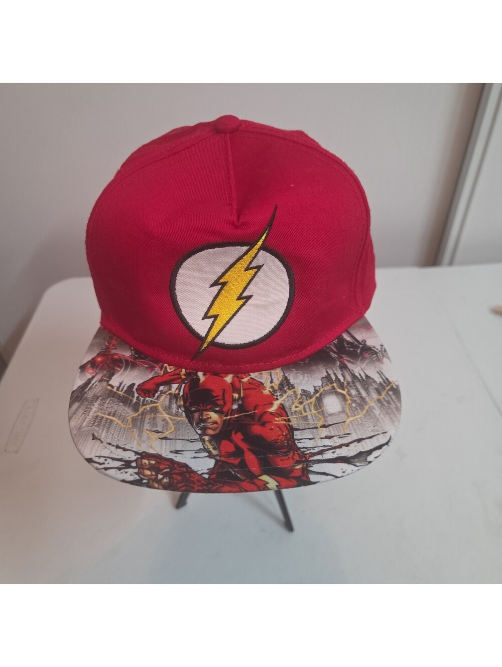 youth the Flash flat billed hat